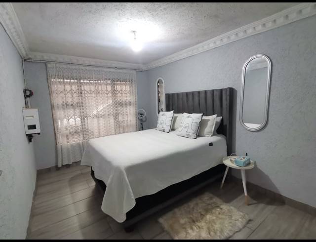 3 BEDROOM HOUSE FOR SALE IN EVATON WEST